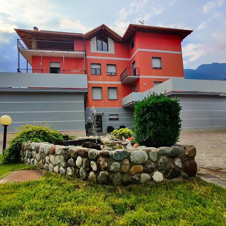 Casa Vacanze Calza Arco Exterior photo
