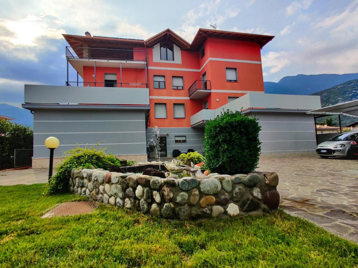 Casa Vacanze Calza Arco Exterior photo